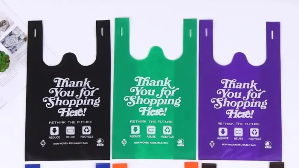 Nonwoven shopping & carrier bags